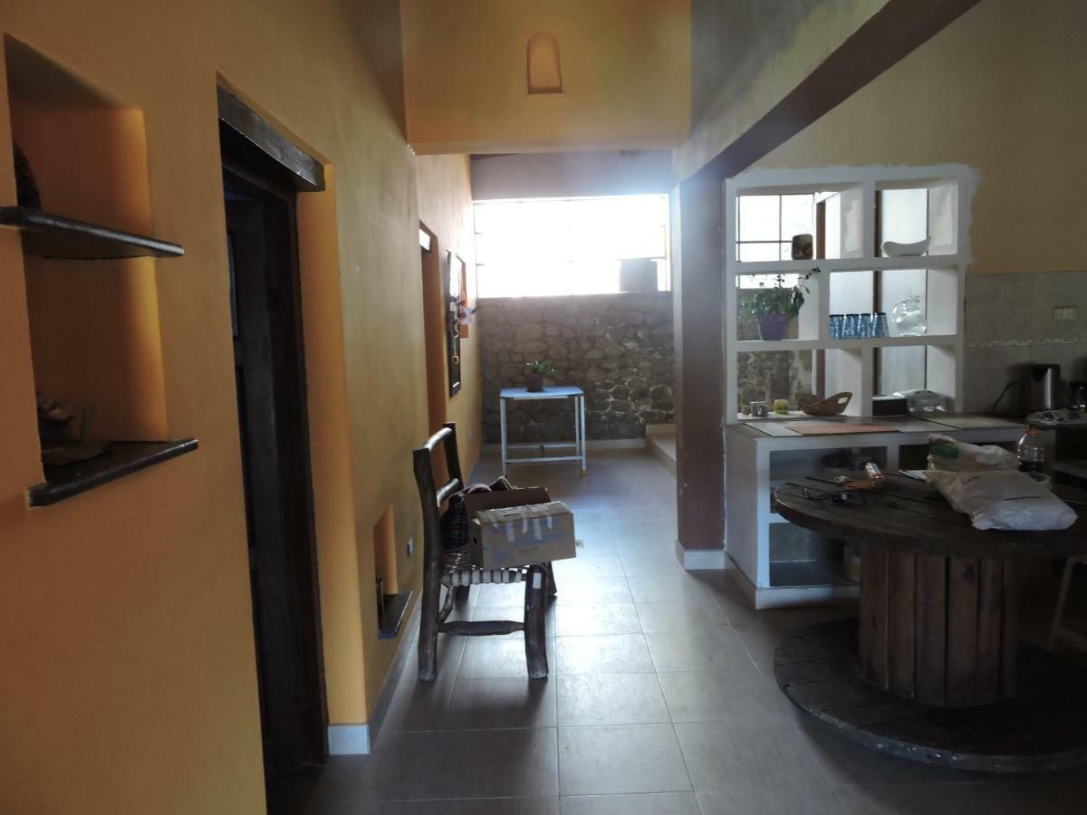 هوماهواكا Hostal Casa De Piedra المظهر الخارجي الصورة